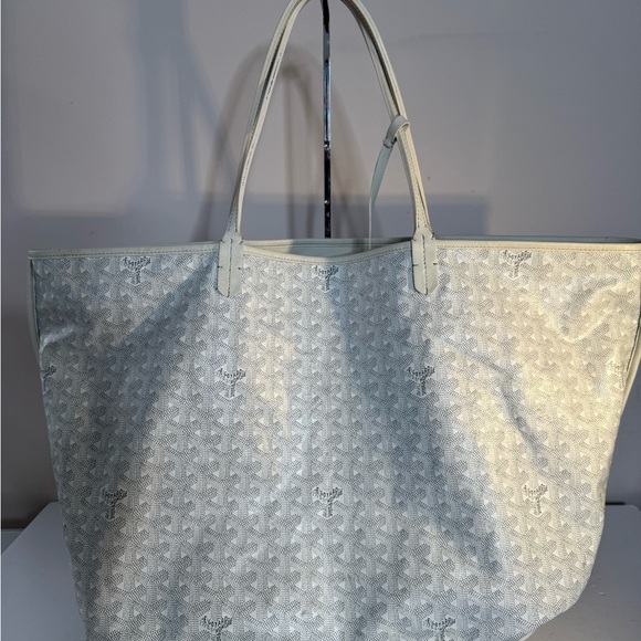 Goyard Anjou Reversible Tote Coated Canvas GM White Certified Authentic - Picture 5 of 15